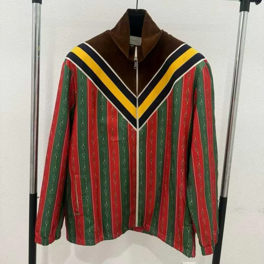 NWT Authentic  Gucci Retro Horsebit Print Silk-Lined Jacket